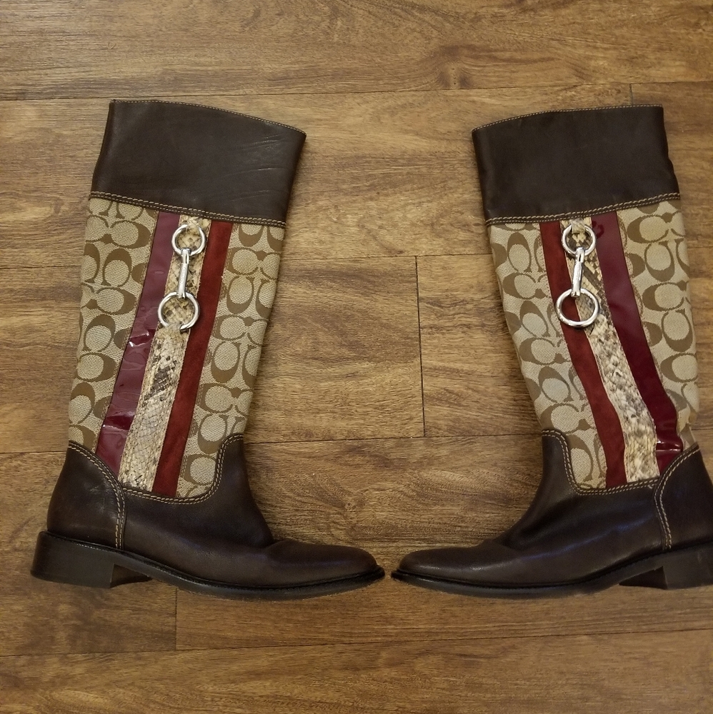 Coach boots